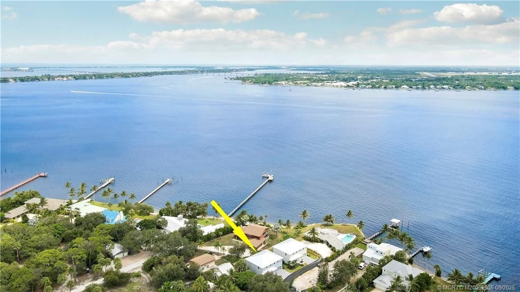 1023 NE Orange Avenue, Jensen Beach, FL 34957 Photo