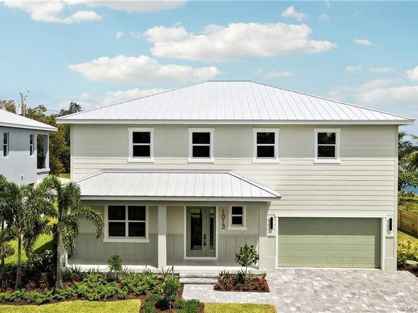 1013 NE Orange Avenue, Jensen Beach, FL 34957