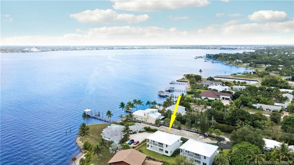 1013 NE Orange Avenue, Jensen Beach, FL 34957 Photo