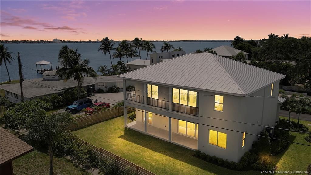 1013 NE Orange Avenue, Jensen Beach, FL 34957 Photo