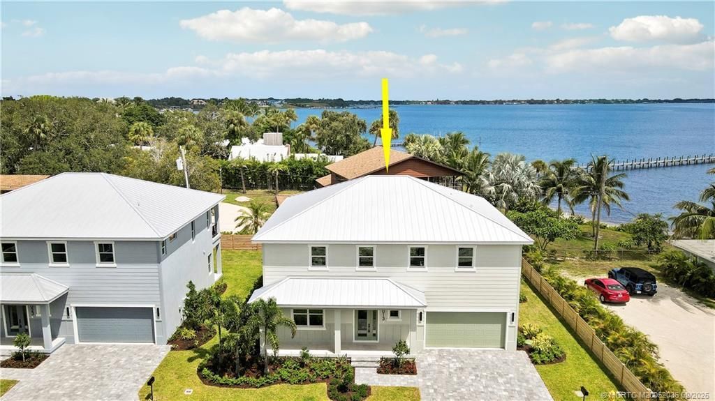 1013 NE Orange Avenue, Jensen Beach, FL 34957 Photo