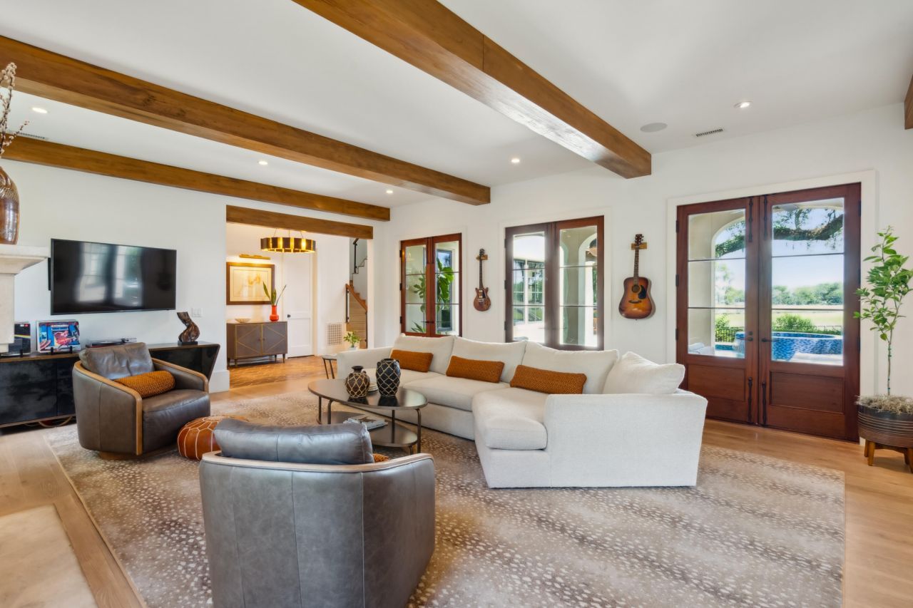 134 3rd Avenue Photo 12