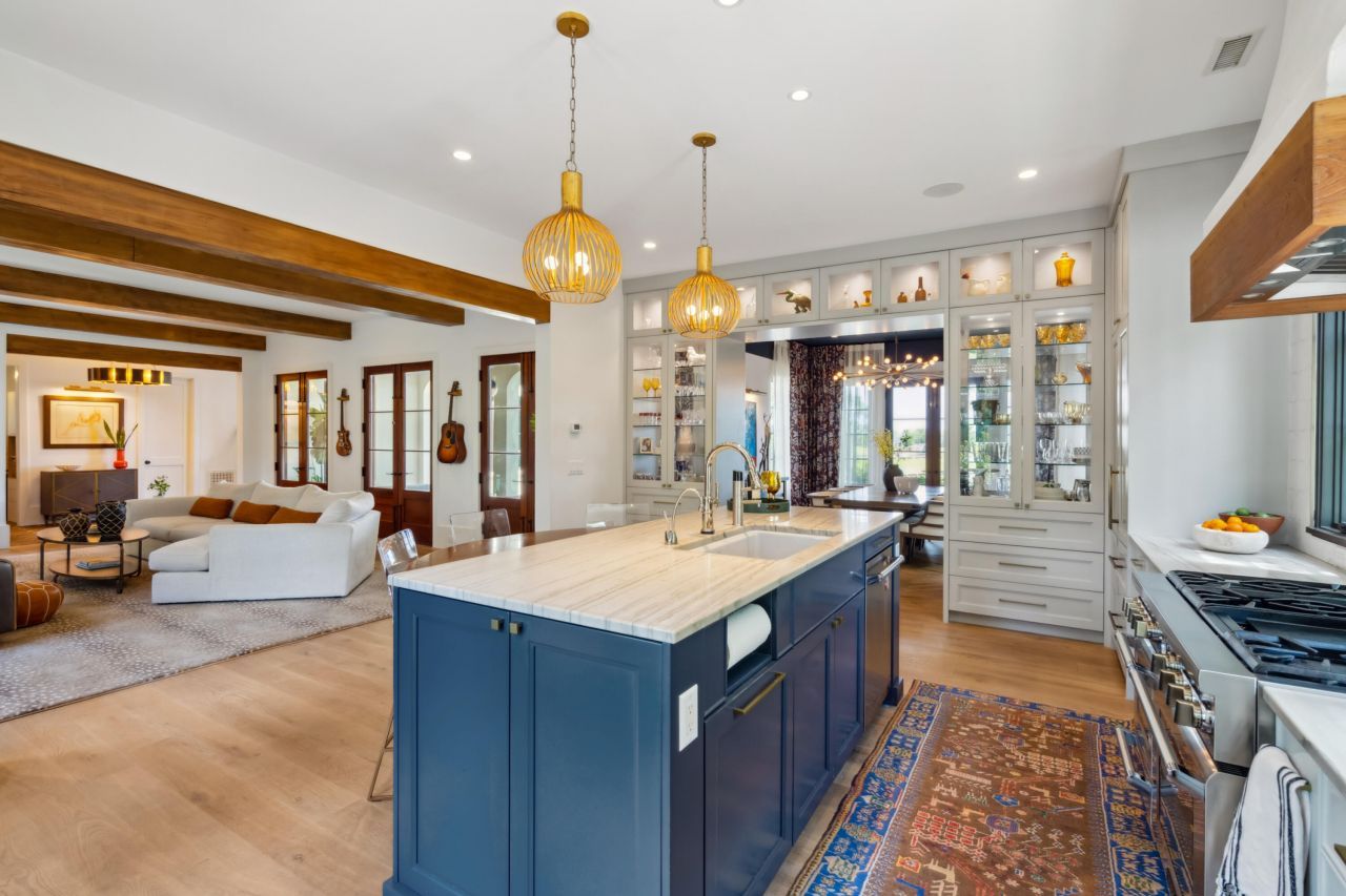 134 3rd Avenue Photo 16