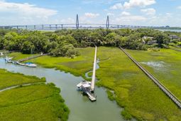 134 3rd Avenue photo 4