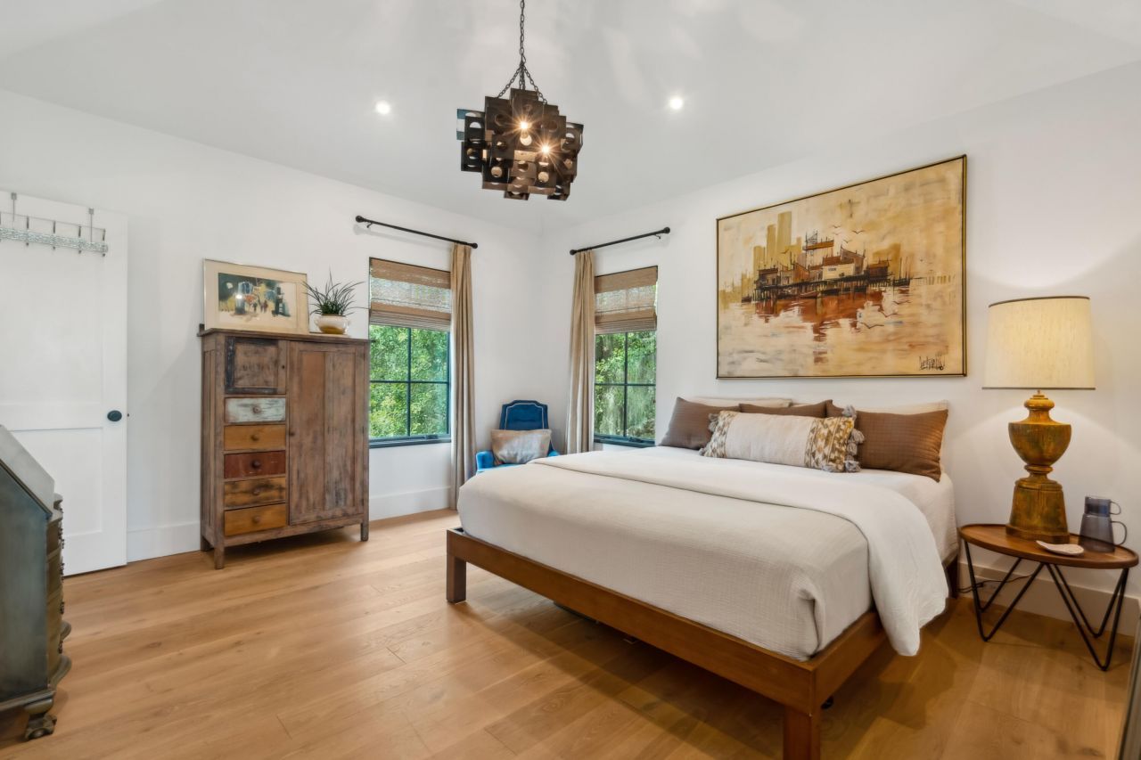 134 3rd Avenue Photo 36