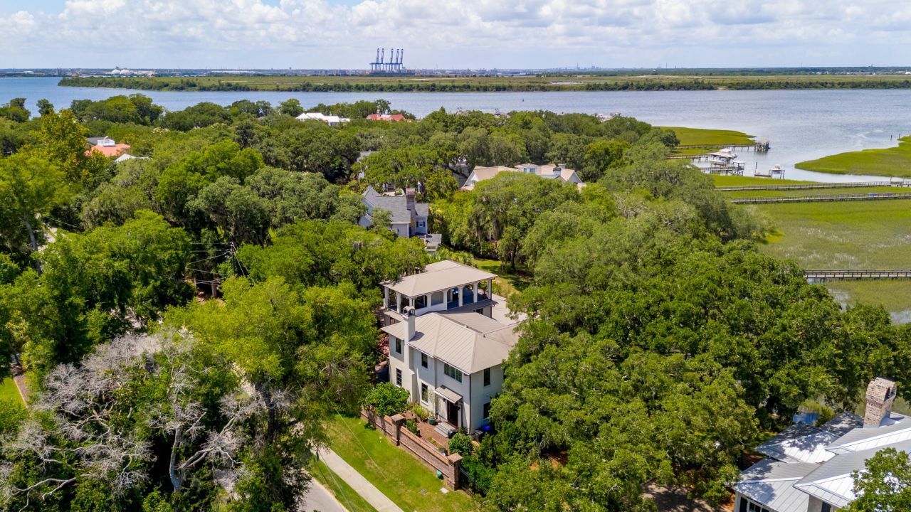 134 3rd Avenue Photo 75