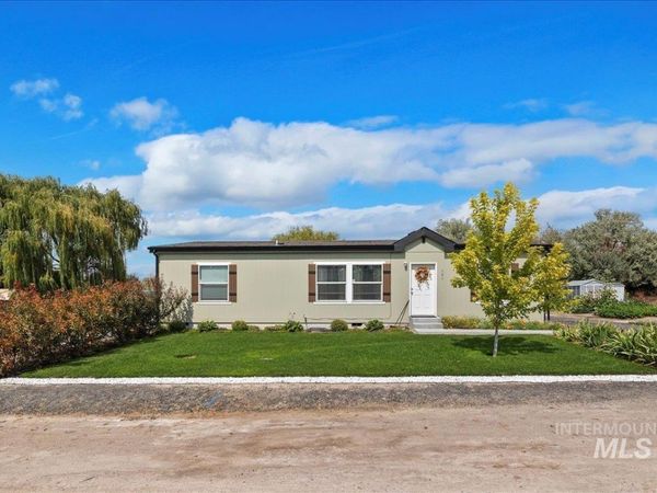 121 Sunset Dr. N, Hagerman, ID 83332