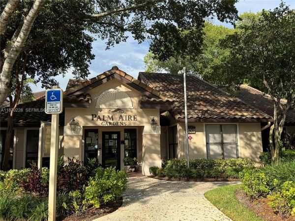 4341 W McNab Rd, Unit 27, Pompano Beach, FL 33069