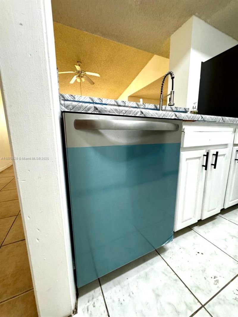 4341 W Mcnab Rd, Unit 27, Pompano Beach, FL 33069 Photo