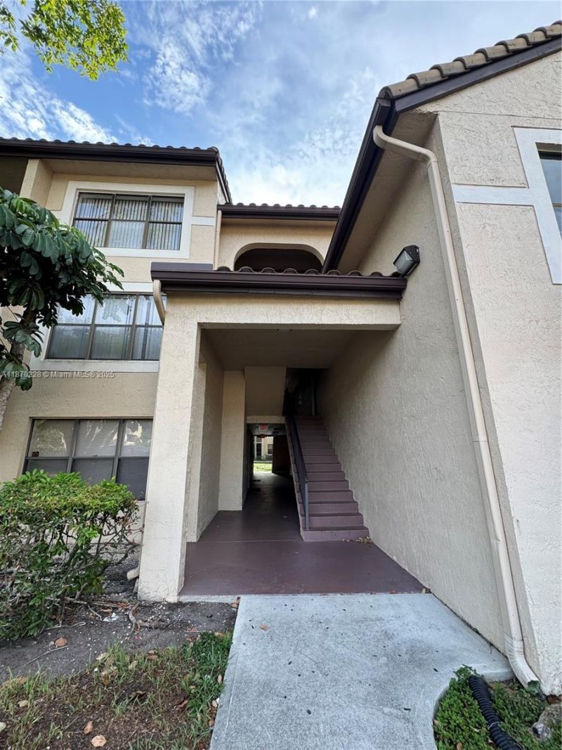 4341 W Mcnab Rd, Unit 27, Pompano Beach, FL 33069 Photo