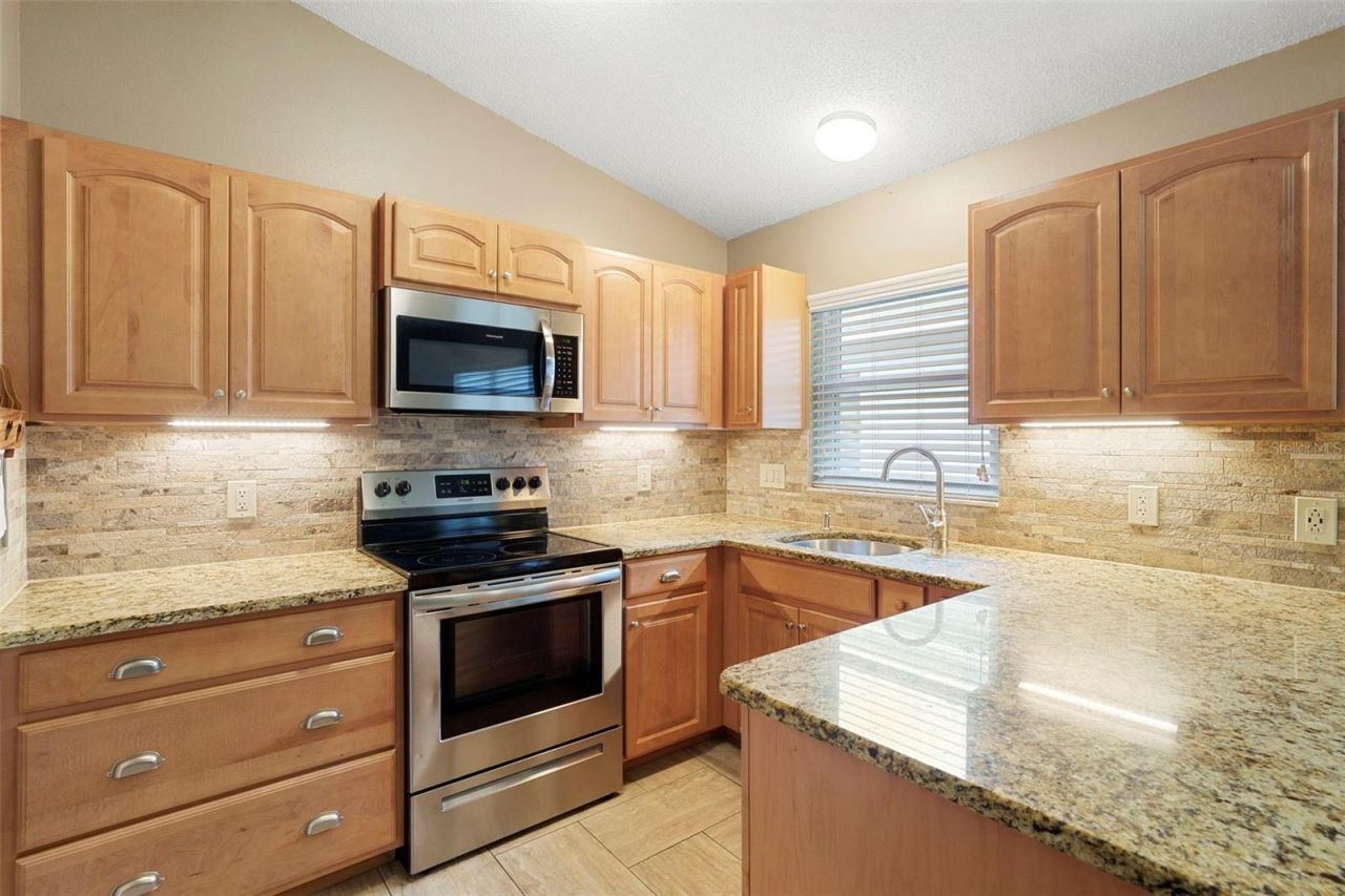 2033 Garwood Drive, Orlando, FL 32822 Photo