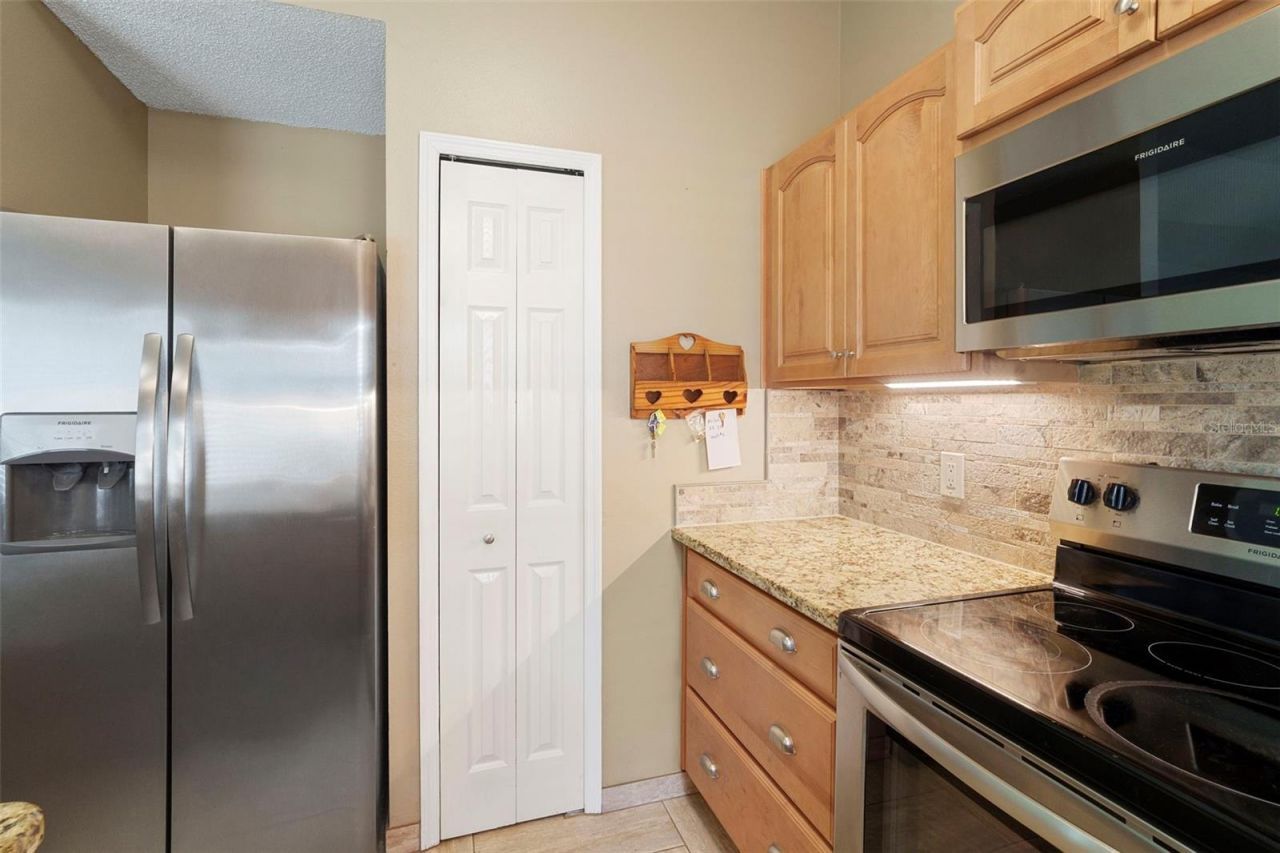 2033 Garwood Drive, Orlando, FL 32822 Photo