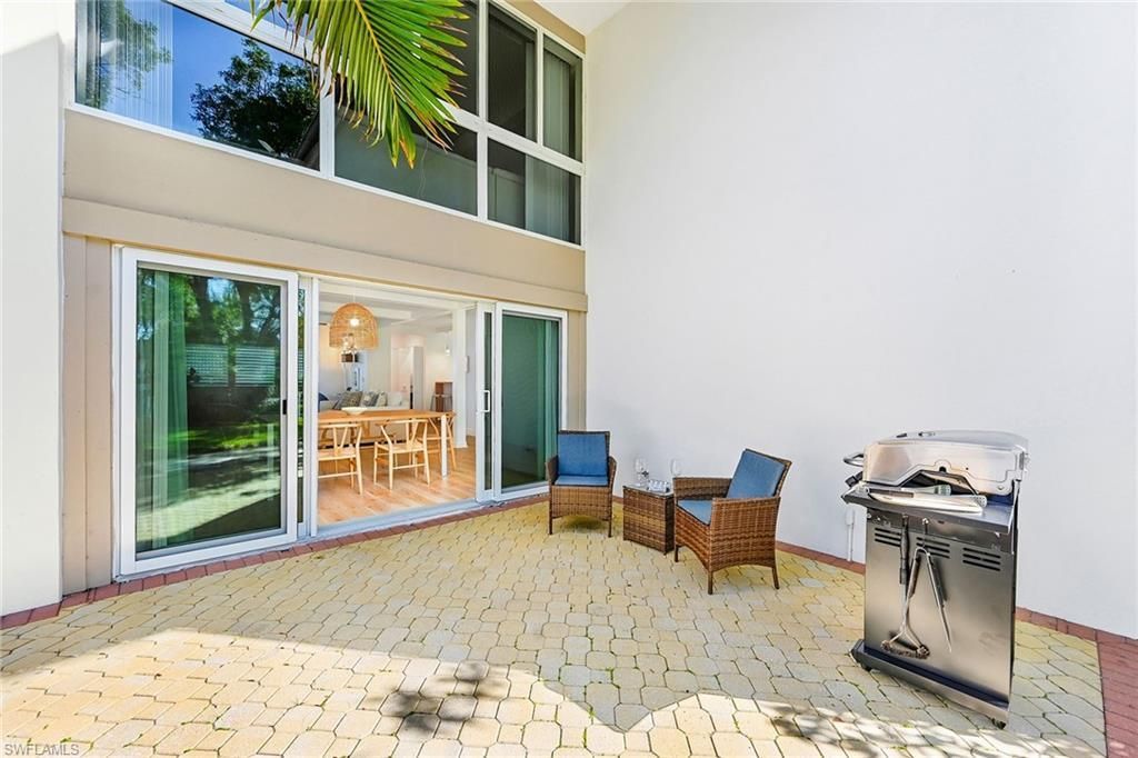 1334 Crayton Rd, Unit 1, Naples, FL 34102 Photo