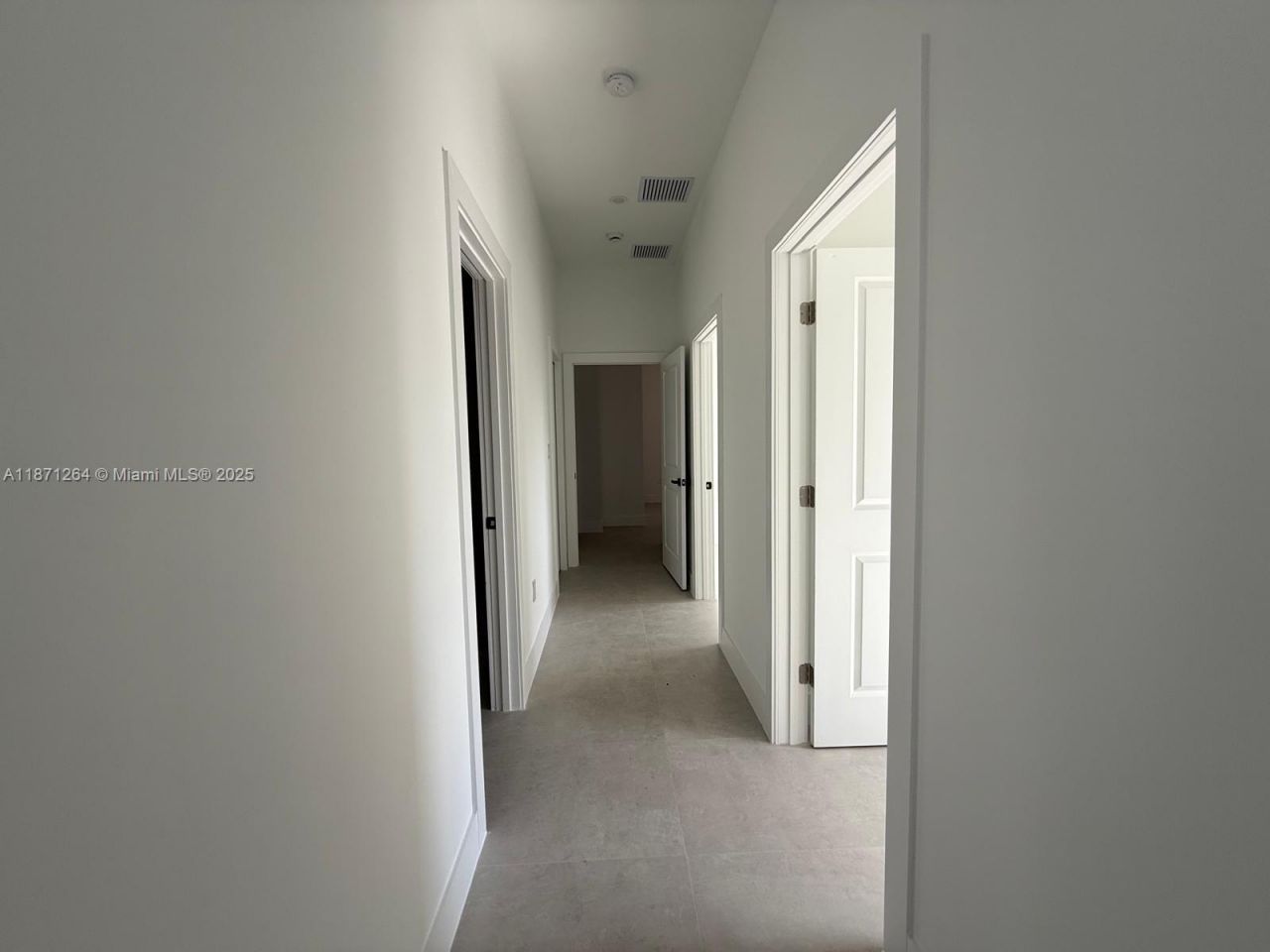 2788 NW 9th Pl, Fort Lauderdale, FL 33311 Photo