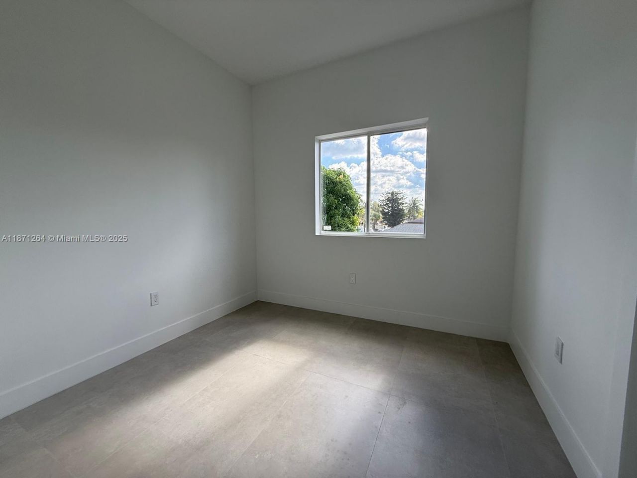 2788 NW 9th Pl, Fort Lauderdale, FL 33311 Photo