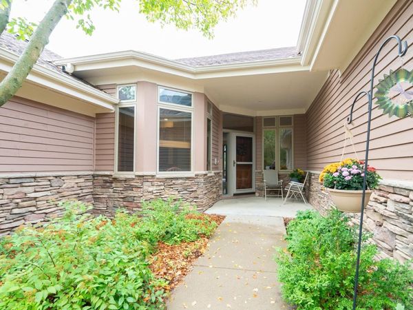 3392 Glynwater Trail NW, Prior Lake, MN 55372