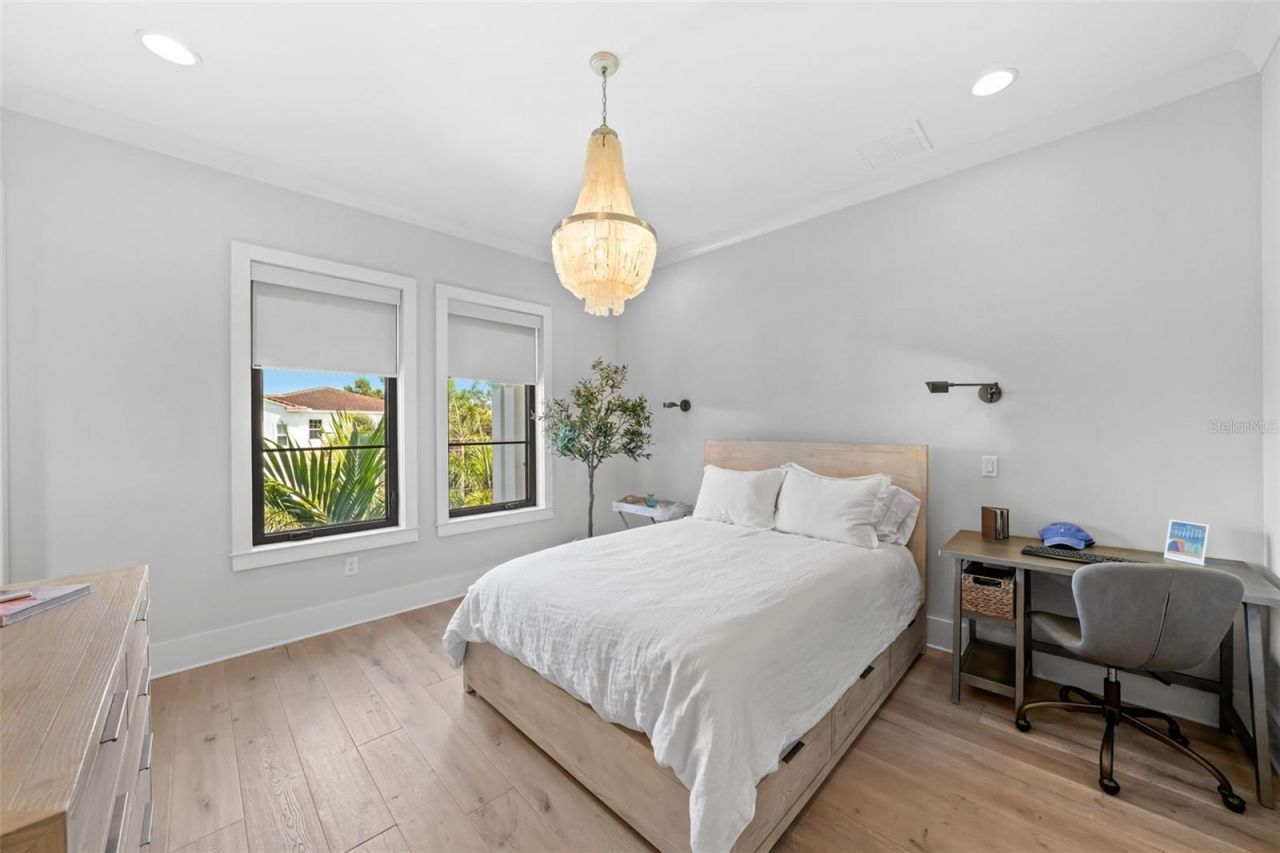 555 Suwanee Circle, Tampa, FL 33606 Photo