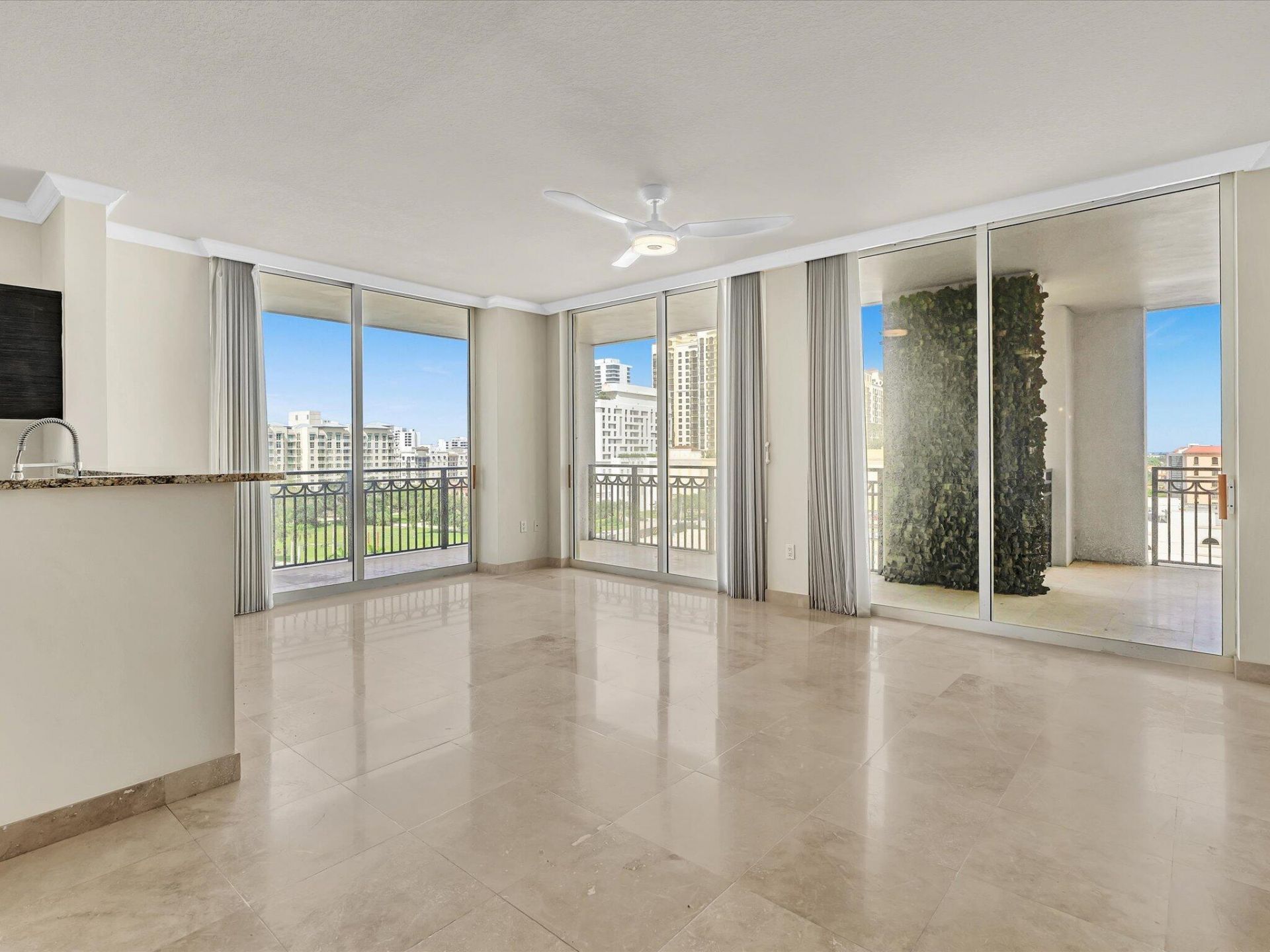 550 Okeechobee Boulevard, Unit 802, West Palm Beach, FL 33401 Photo