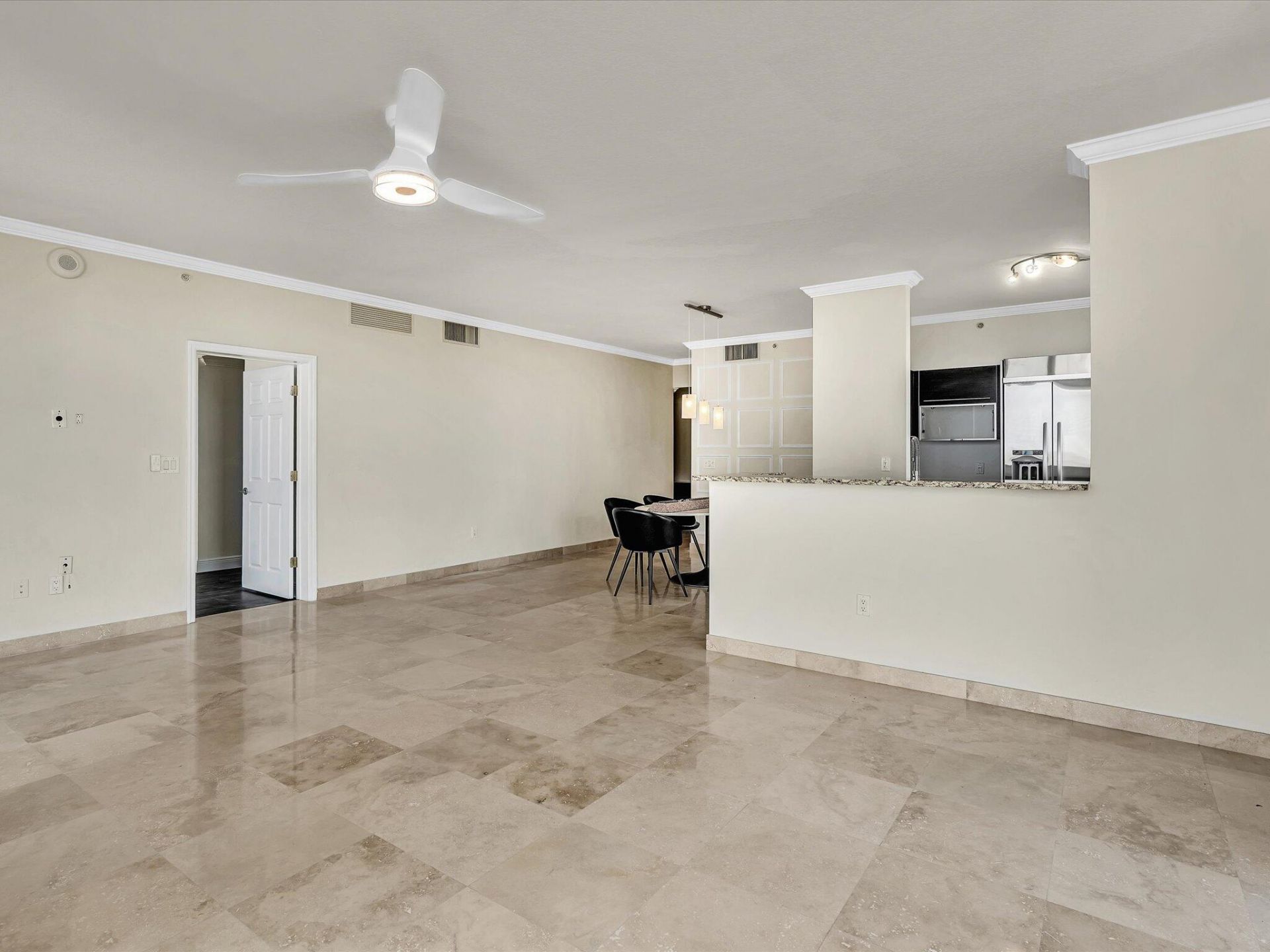 550 Okeechobee Boulevard, Unit 802, West Palm Beach, FL 33401 Photo