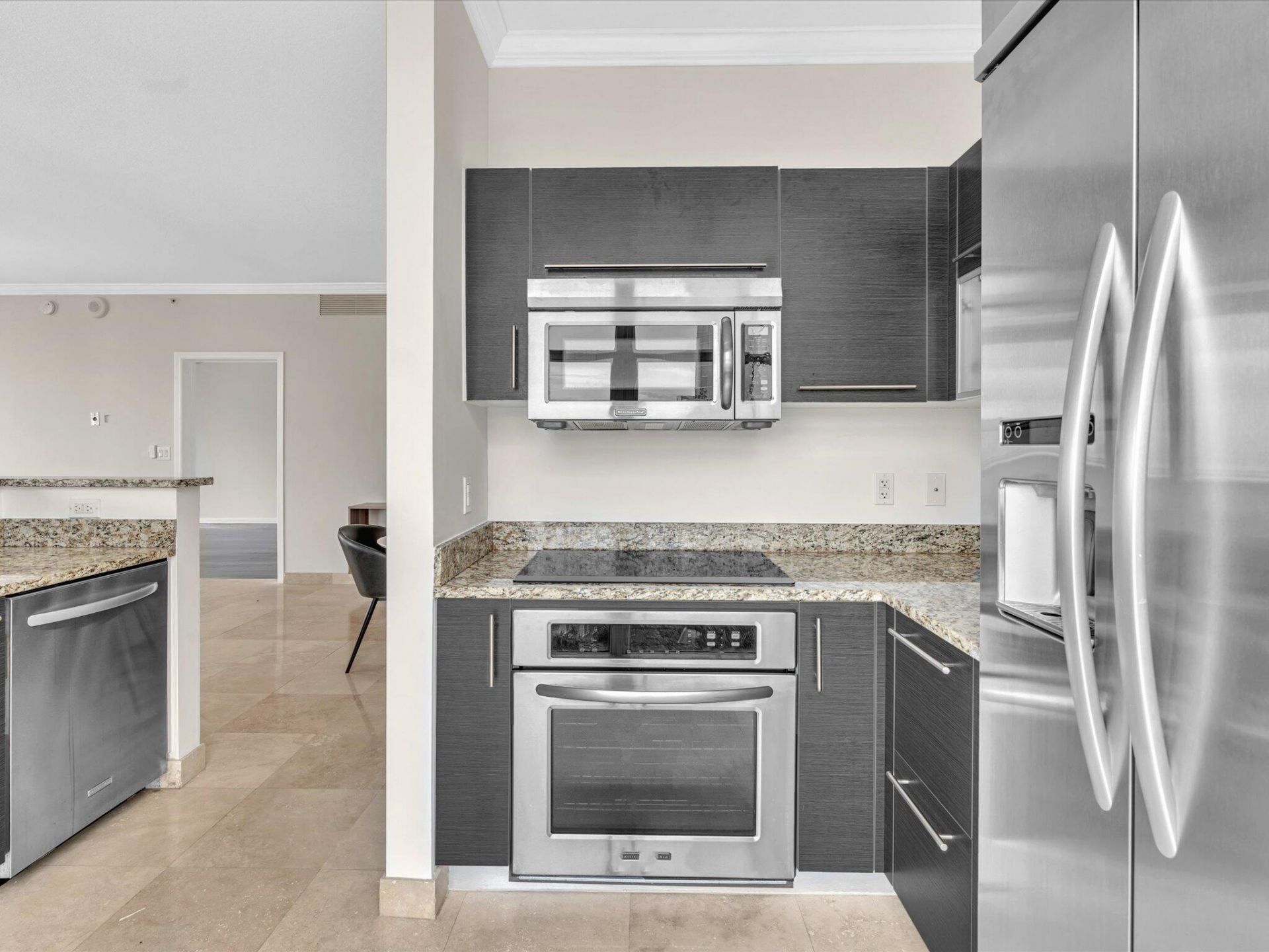 550 Okeechobee Boulevard, Unit 802, West Palm Beach, FL 33401 Photo