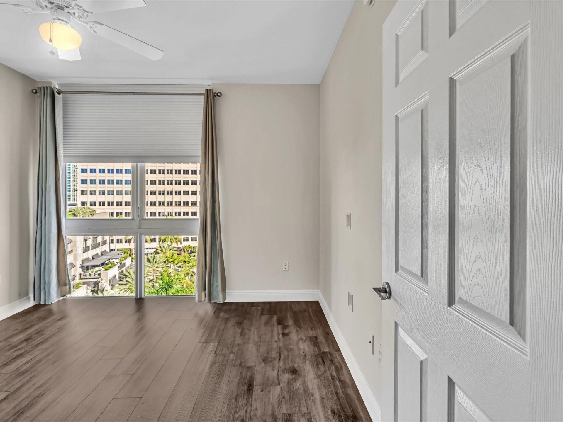 550 Okeechobee Boulevard, Unit 802, West Palm Beach, FL 33401 Photo