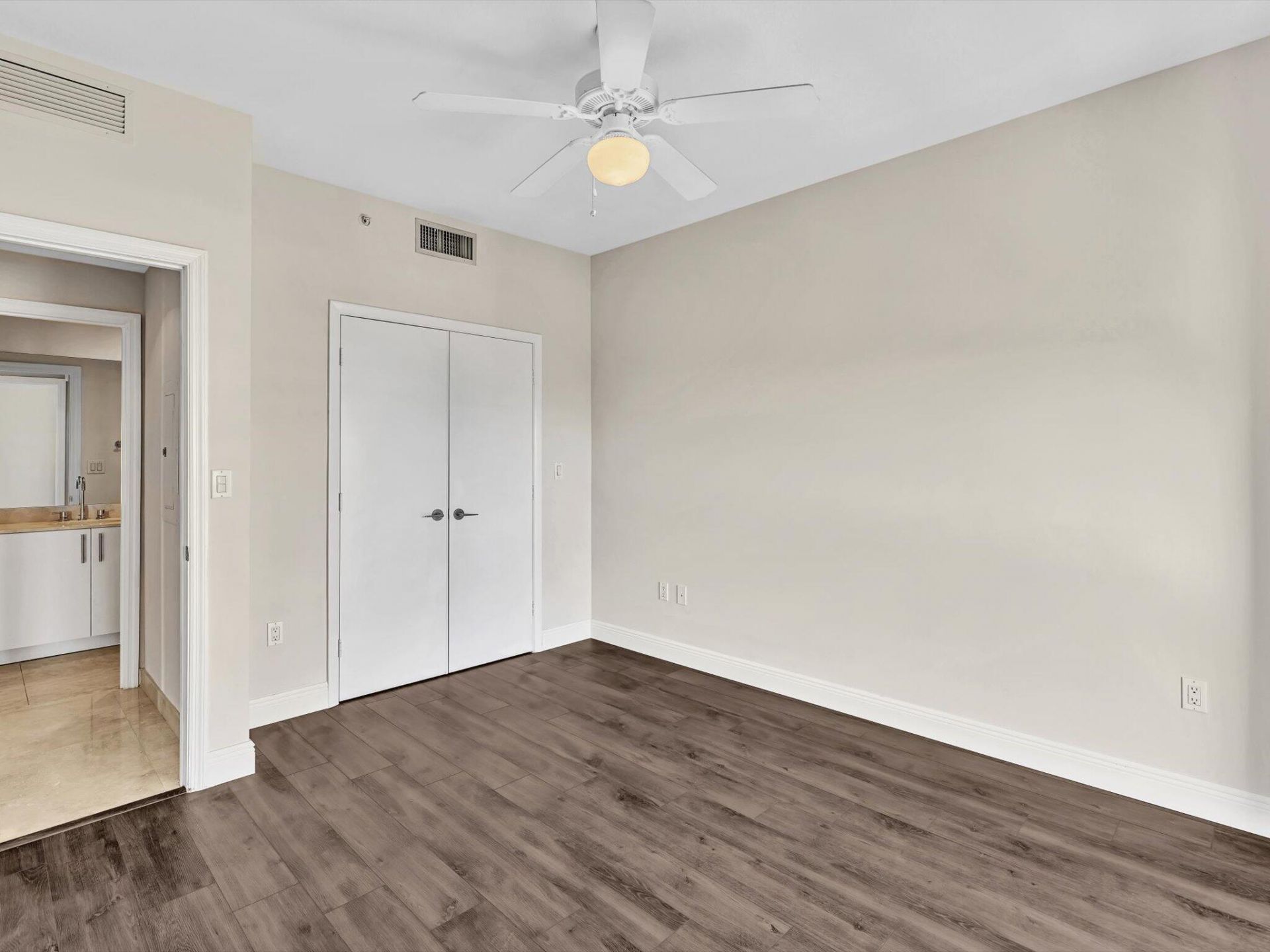 550 Okeechobee Boulevard, Unit 802, West Palm Beach, FL 33401 Photo