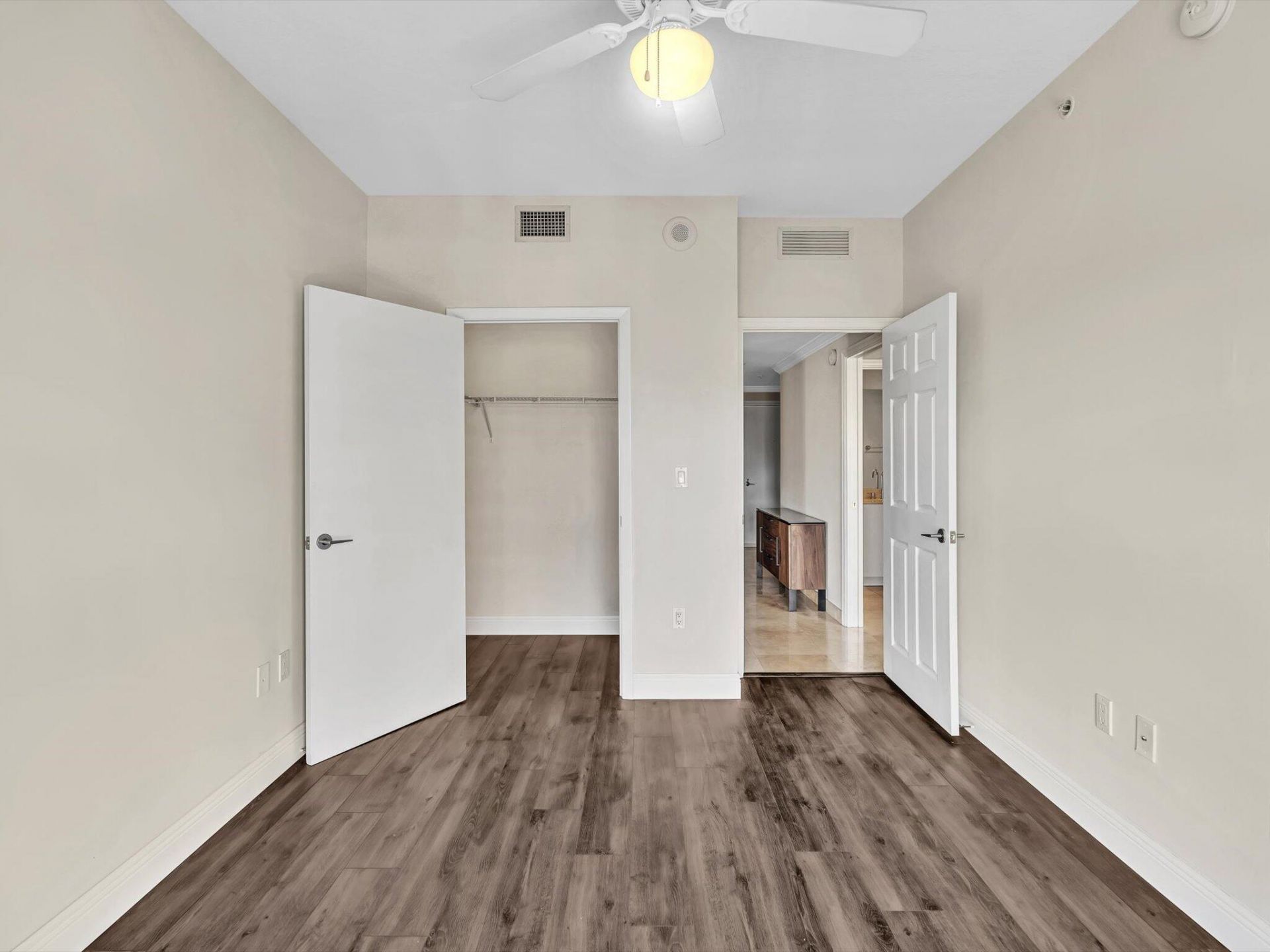 550 Okeechobee Boulevard, Unit 802, West Palm Beach, FL 33401 Photo