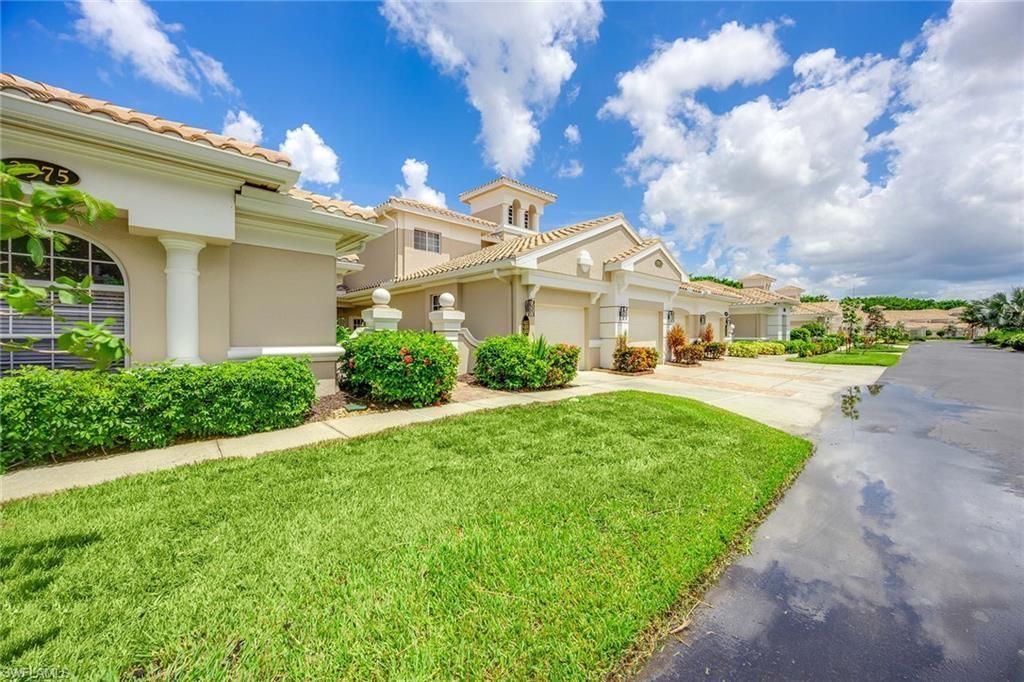 3975 Deer Crossing Ct, Unit 201, Naples, FL 34114 Photo