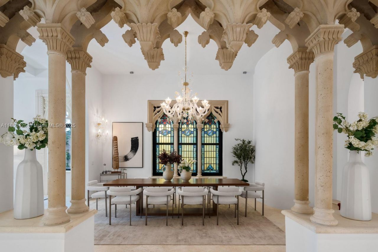 1840 S Bayshore Ln, Miami, FL 33133 Photo