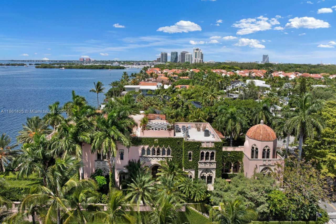 1840 S Bayshore Ln, Miami, FL 33133 Photo