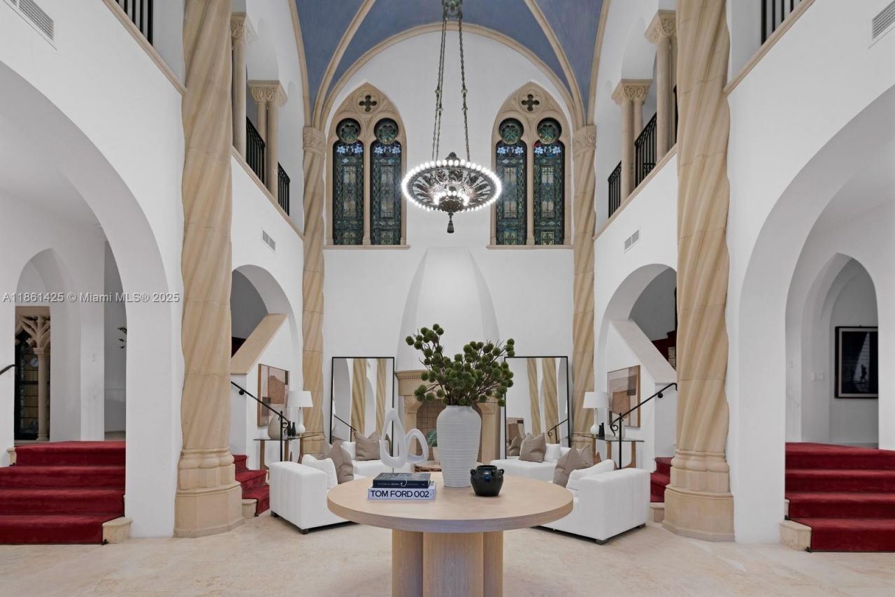 1840 S Bayshore Ln, Miami, FL 33133 Photo