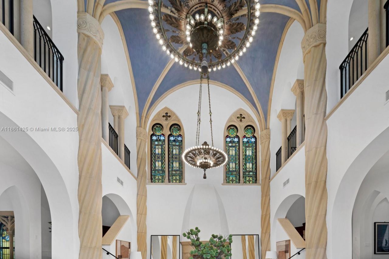 1840 S Bayshore Ln, Miami, FL 33133 Photo