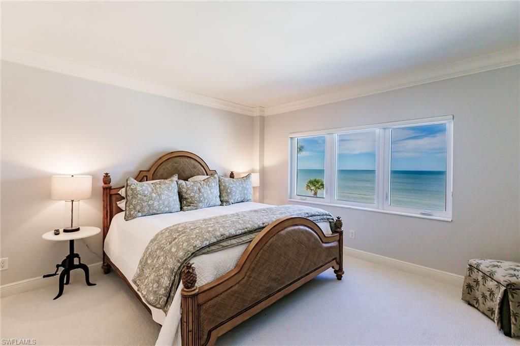 2885 Gulf Shore Blvd N, Unit 302, Naples, FL 34103 Photo