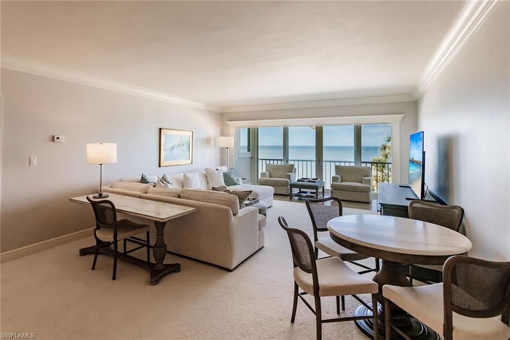 2885 Gulf Shore Blvd N, Unit 302, Naples, FL 34103 Photo