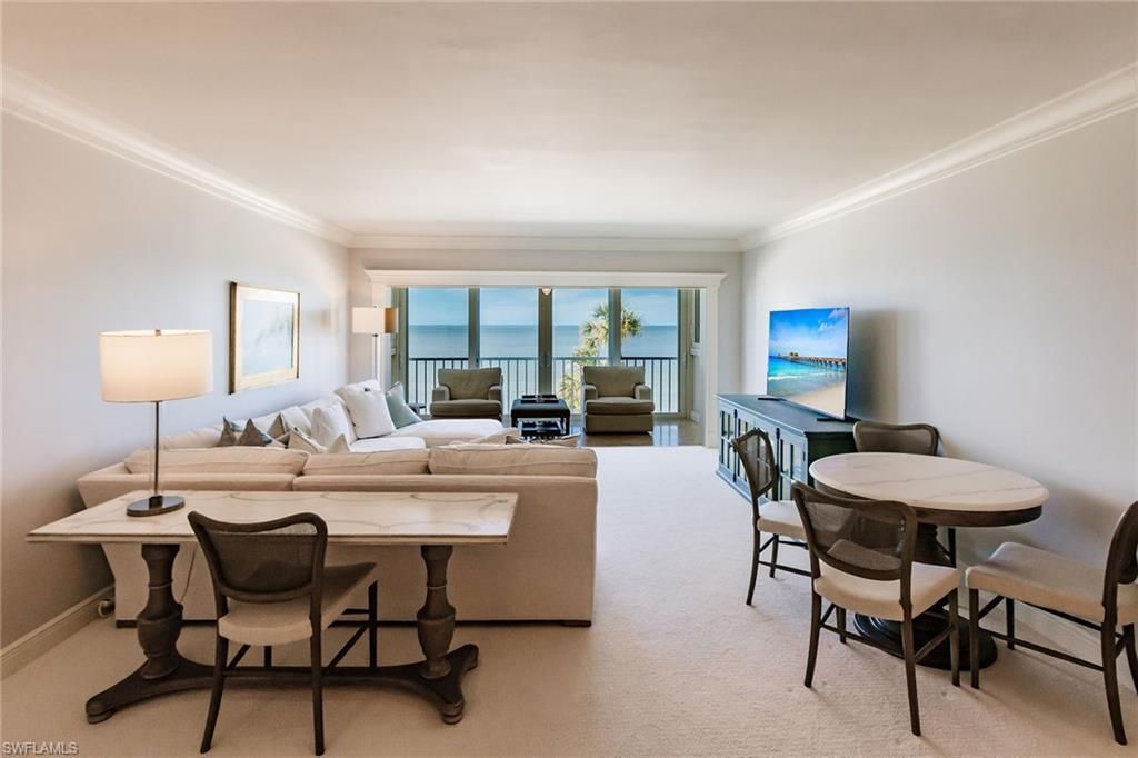 2885 Gulf Shore Blvd N, Unit 302, Naples, FL 34103 Photo