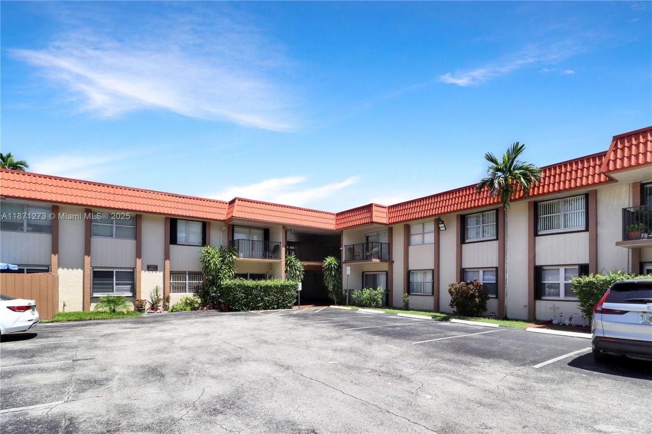 10511 SW 108th Ave, Unit 185, Miami, FL 33176 Photo