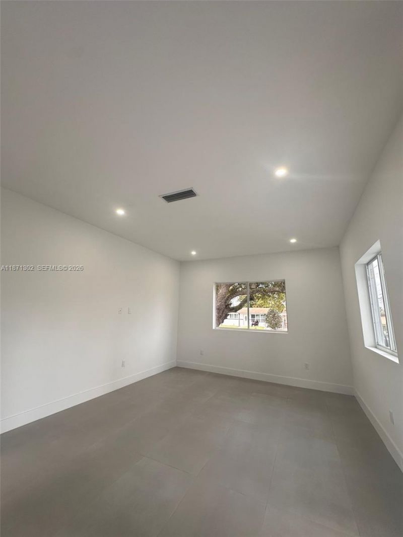 538 NW 17th Ave, Fort Lauderdale, FL 33311 Photo