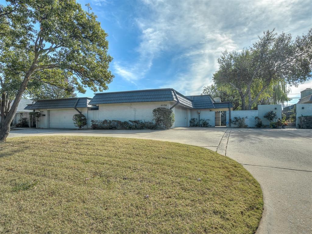 2530 NW 62nd Street, Oklahoma City, OK 73112 Main Photo