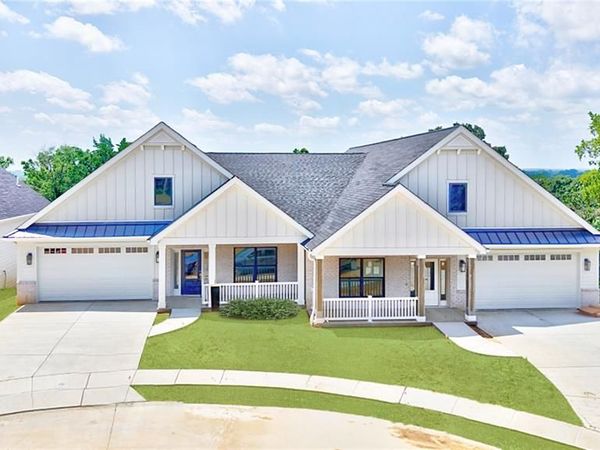 14320 Holohan Estates, Manchester, MO 63011