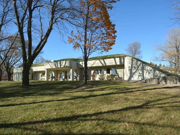 1621 Plum Creek Rd., Sioux City, IA 51103