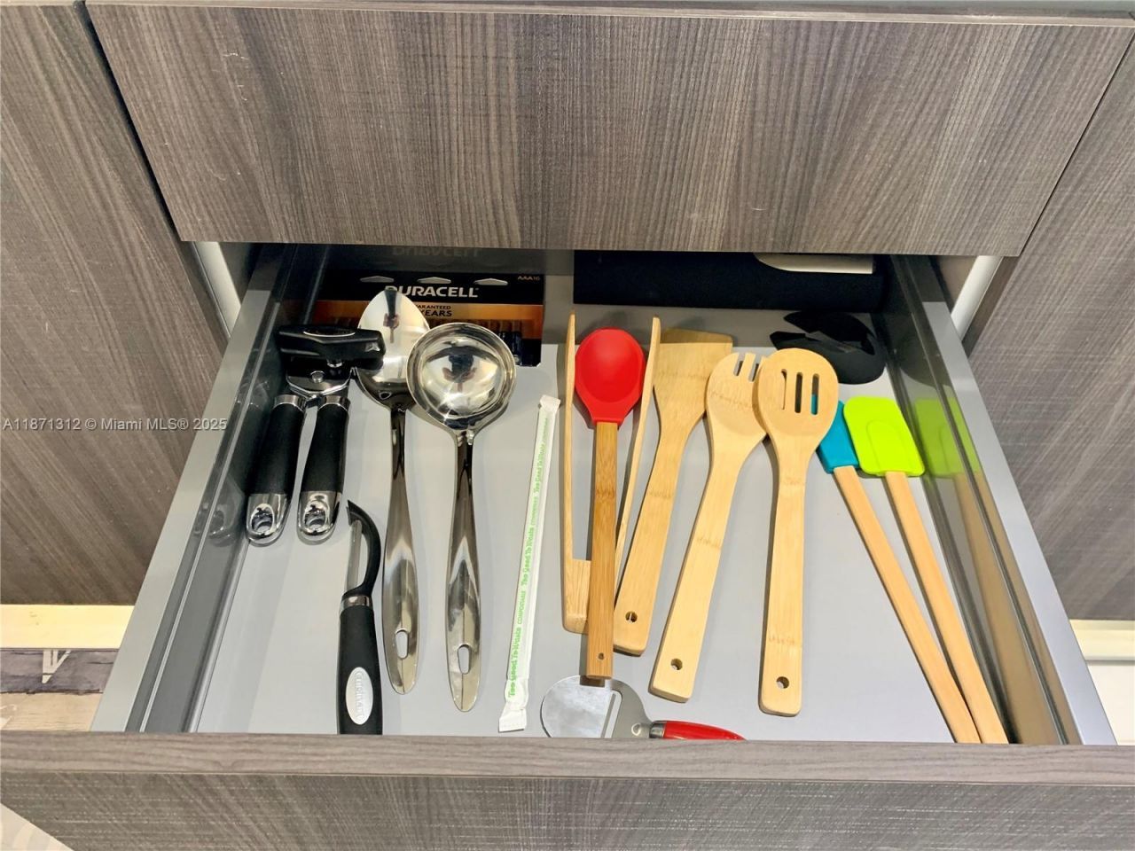 851 NE 1 Ave, Unit 502, Miami, FL 33132 Photo