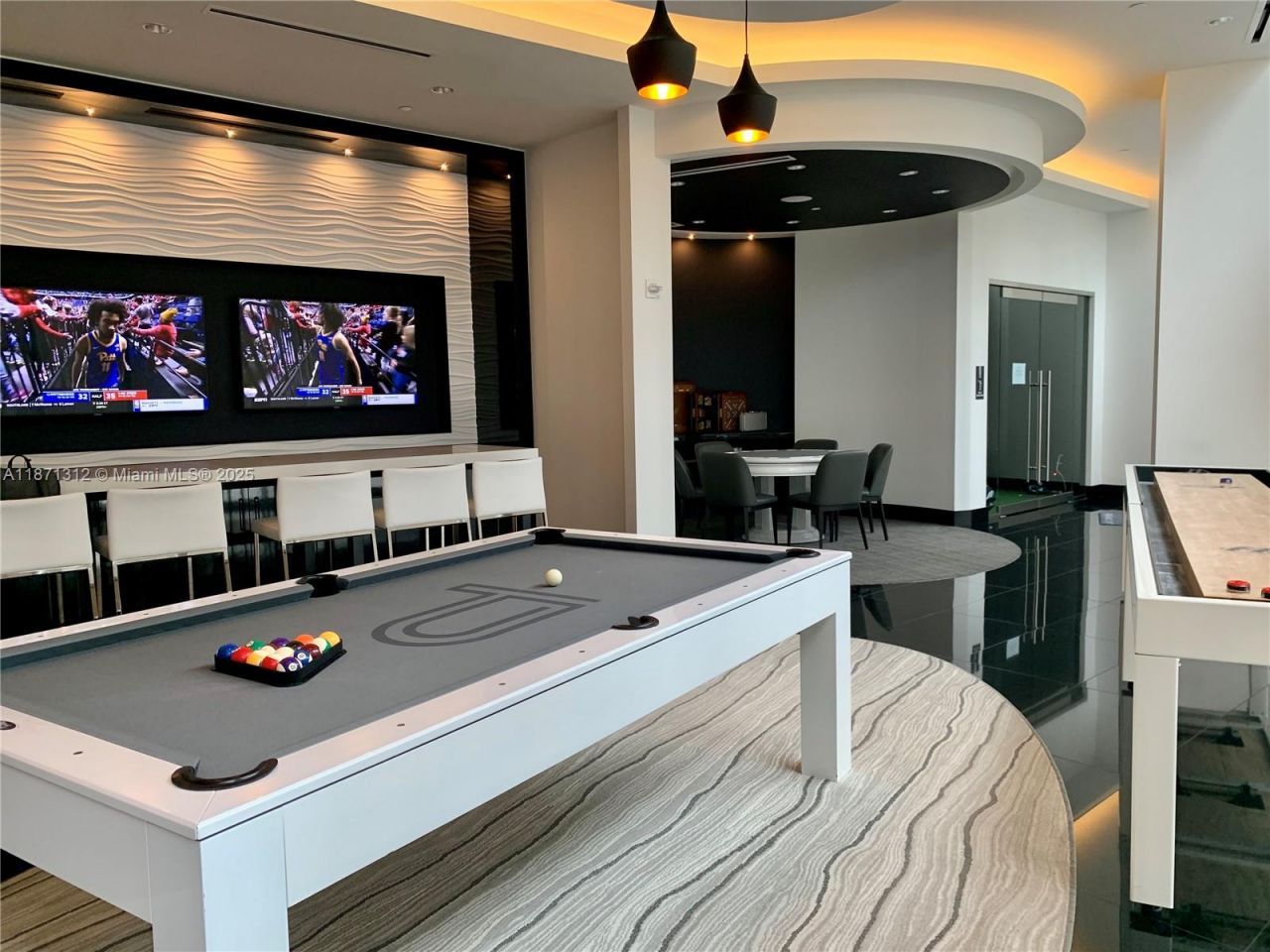 851 NE 1 Ave, Unit 502, Miami, FL 33132 Photo