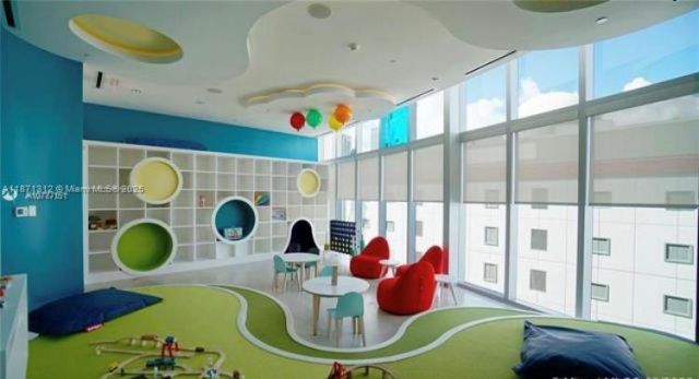 851 NE 1 Ave, Unit 502, Miami, FL 33132 Photo