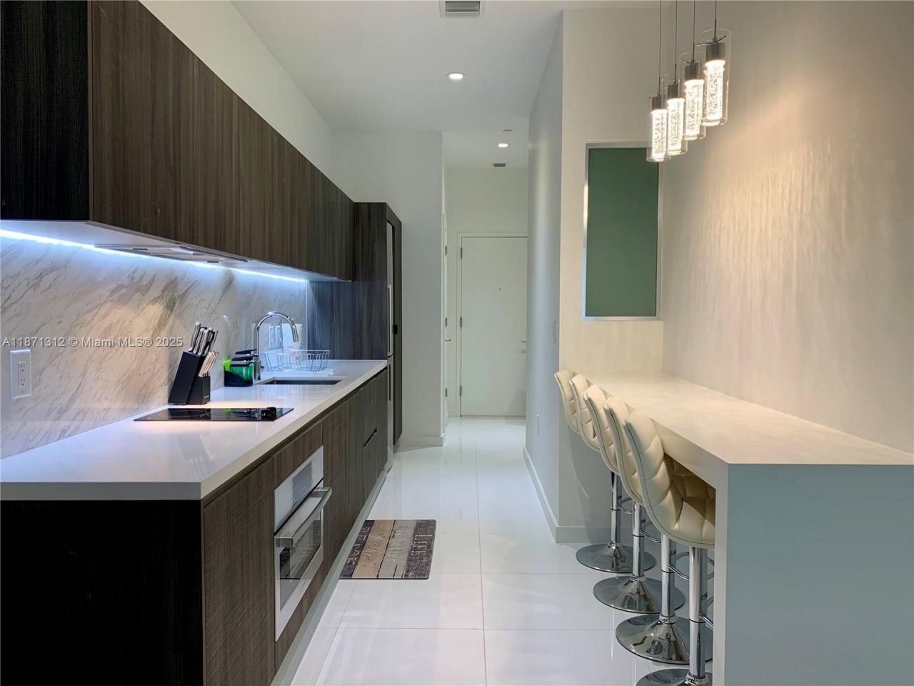 851 NE 1 Ave, Unit 502, Miami, FL 33132 Photo