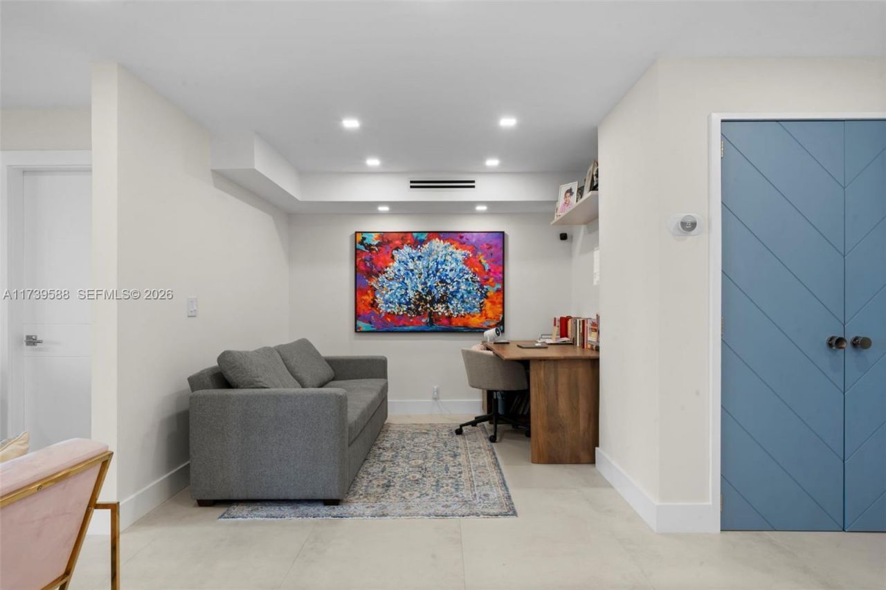 1121 Crandon Blvd, Unit E503, Key Biscayne, FL 33149 Photo