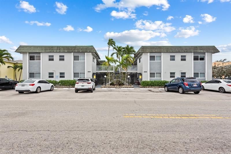 1000 SE 15th Street, Unit 103, Fort Lauderdale, FL 33316 Photo