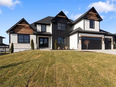 13614 NE 114th Place, Kearney, MO 64060