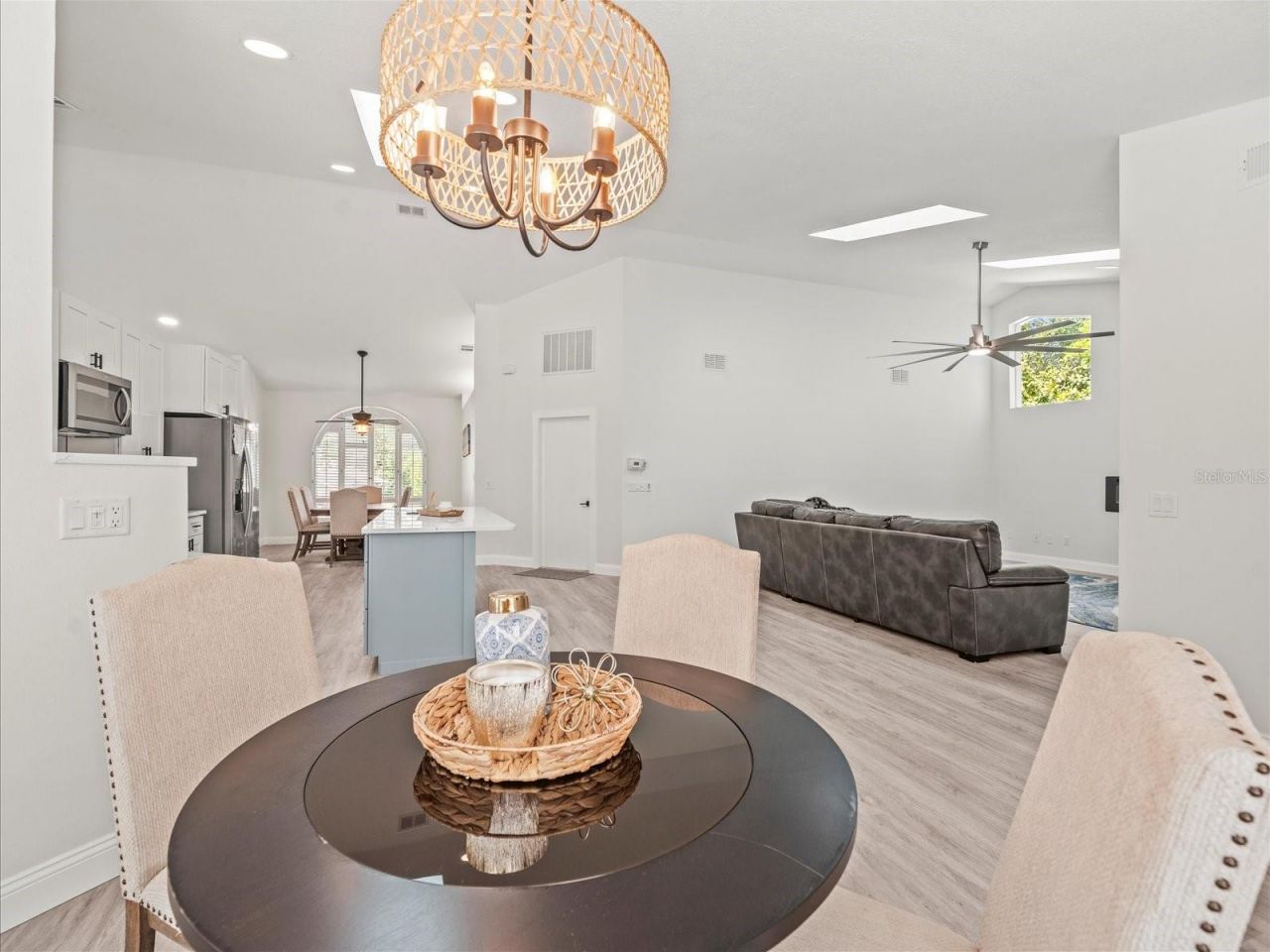 7 Graytwig Court W, Homosassa, FL 34446 Photo