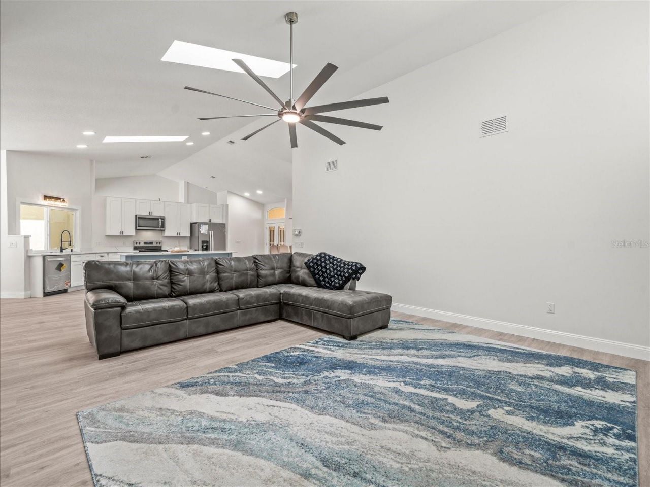 7 Graytwig Court W, Homosassa, FL 34446 Photo