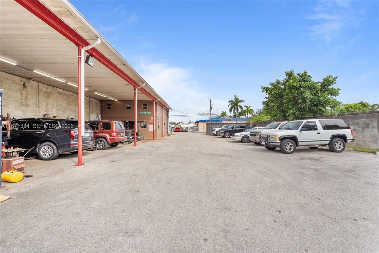 105 NE 1st Rd, Homestead, FL 33030 Photo